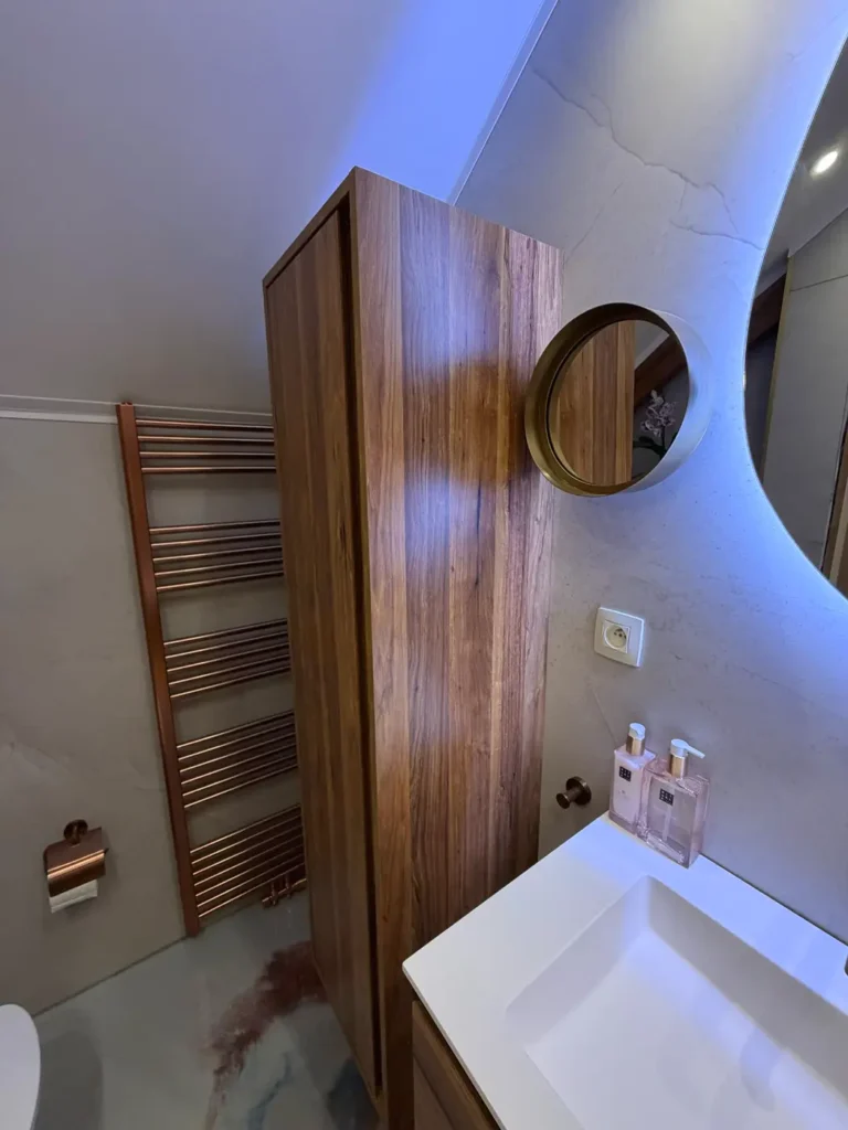 badkamerrenovatie-brugge-maatkast